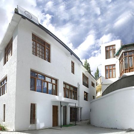Horzay Hotel Leh Exterior photo
