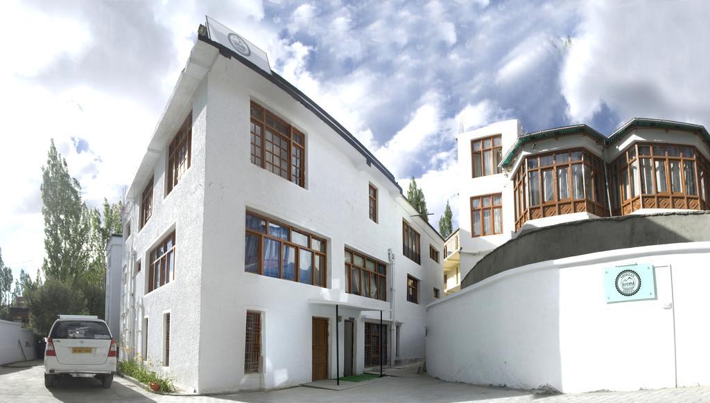 Horzay Hotel Leh Exterior photo